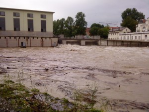 Hochwasser am Maxwehr